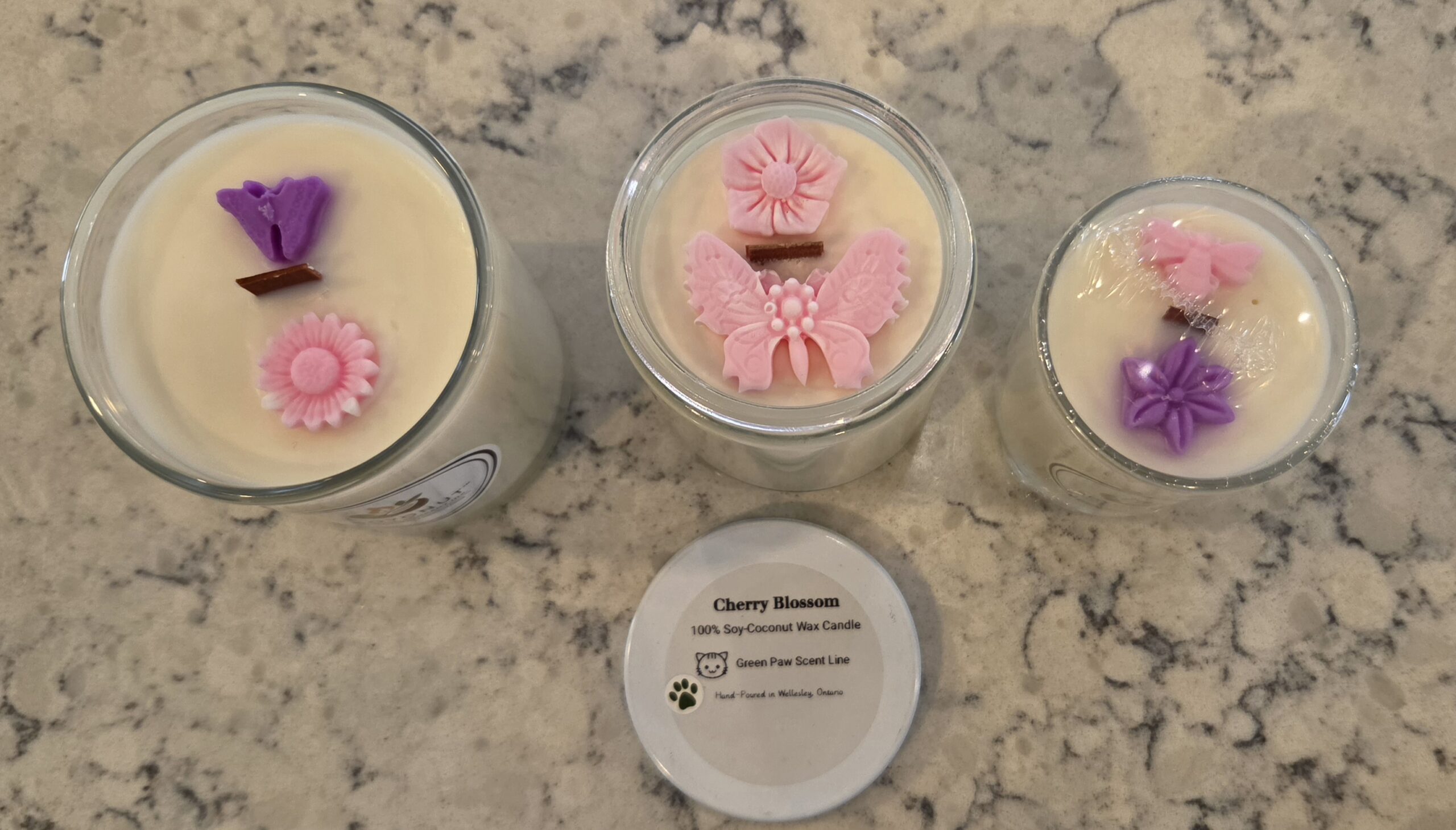 The Soyonut Signature Candle Bundle - Image 12