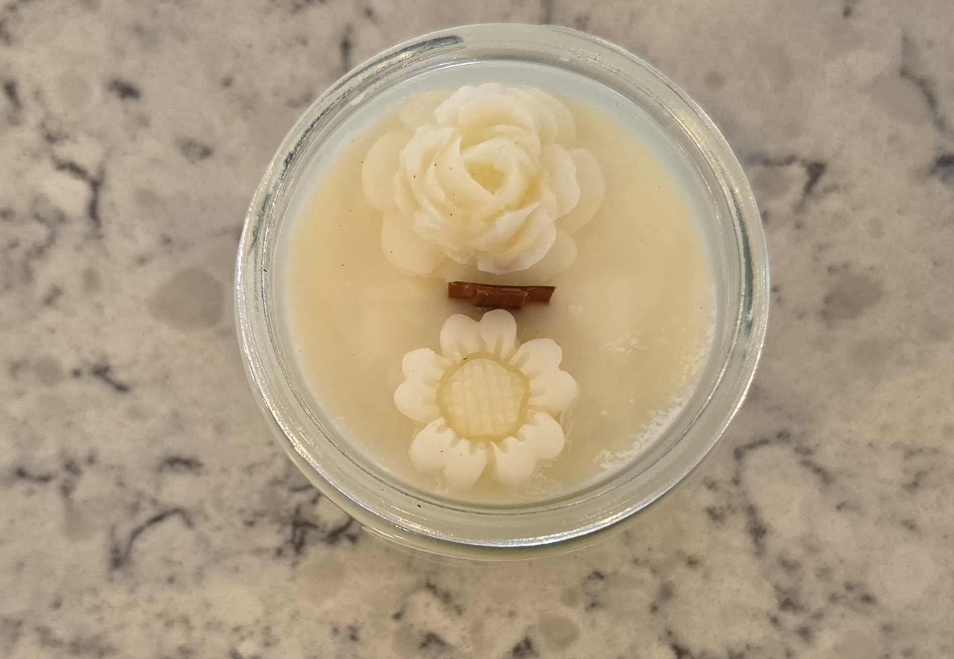 The Soyonut Signature Candle Bundle - Image 19